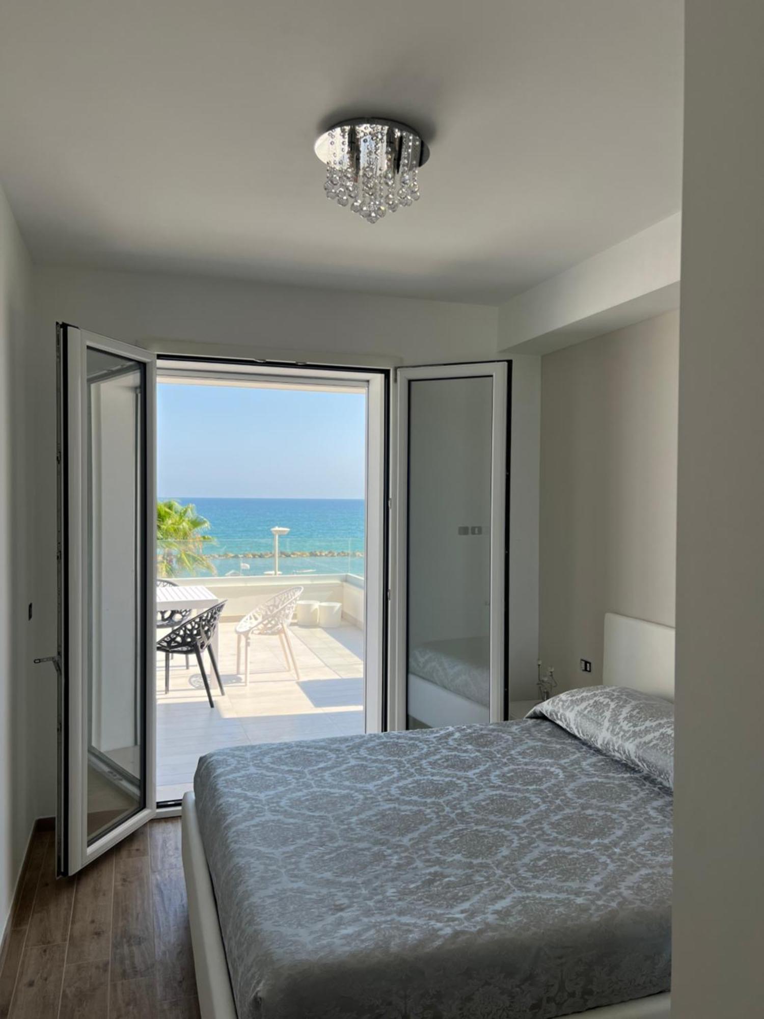 Ferienwohnung Fronte Mare Termoli Exterior foto